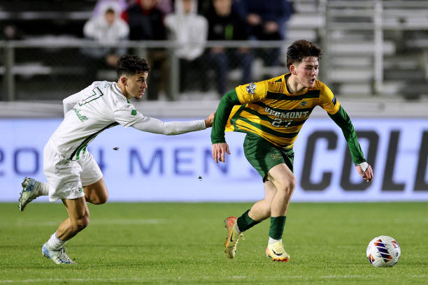 具体指责他 具体指责他